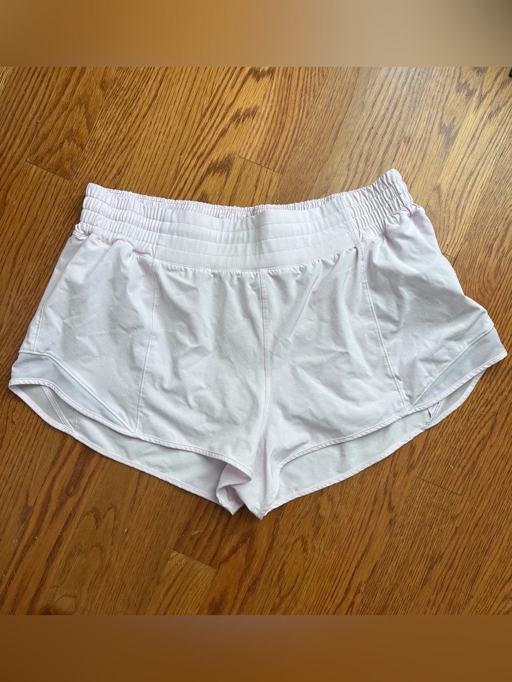 Lululemon Light Purple Athletic Running Shorts Size 14 low rise running summer